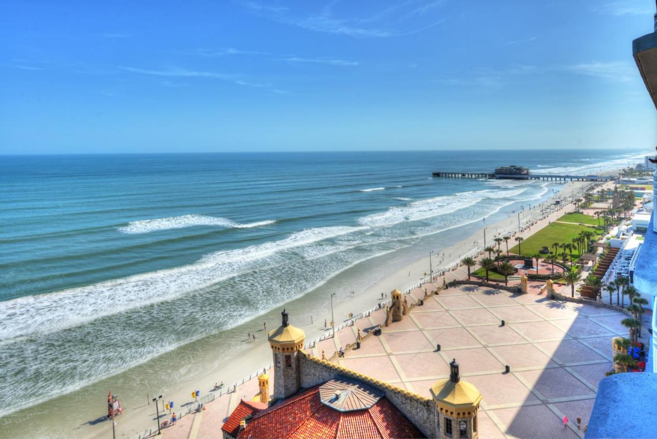 Wyndhams Ocean Walk Resort Daytona Beach Exterior photo